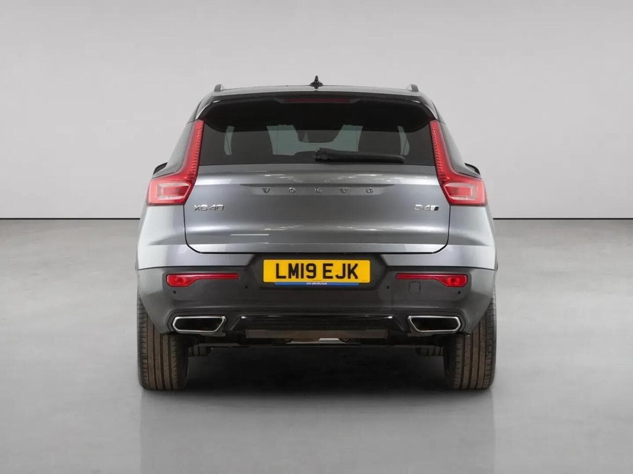 Volvo XC40 thumbnail Rear