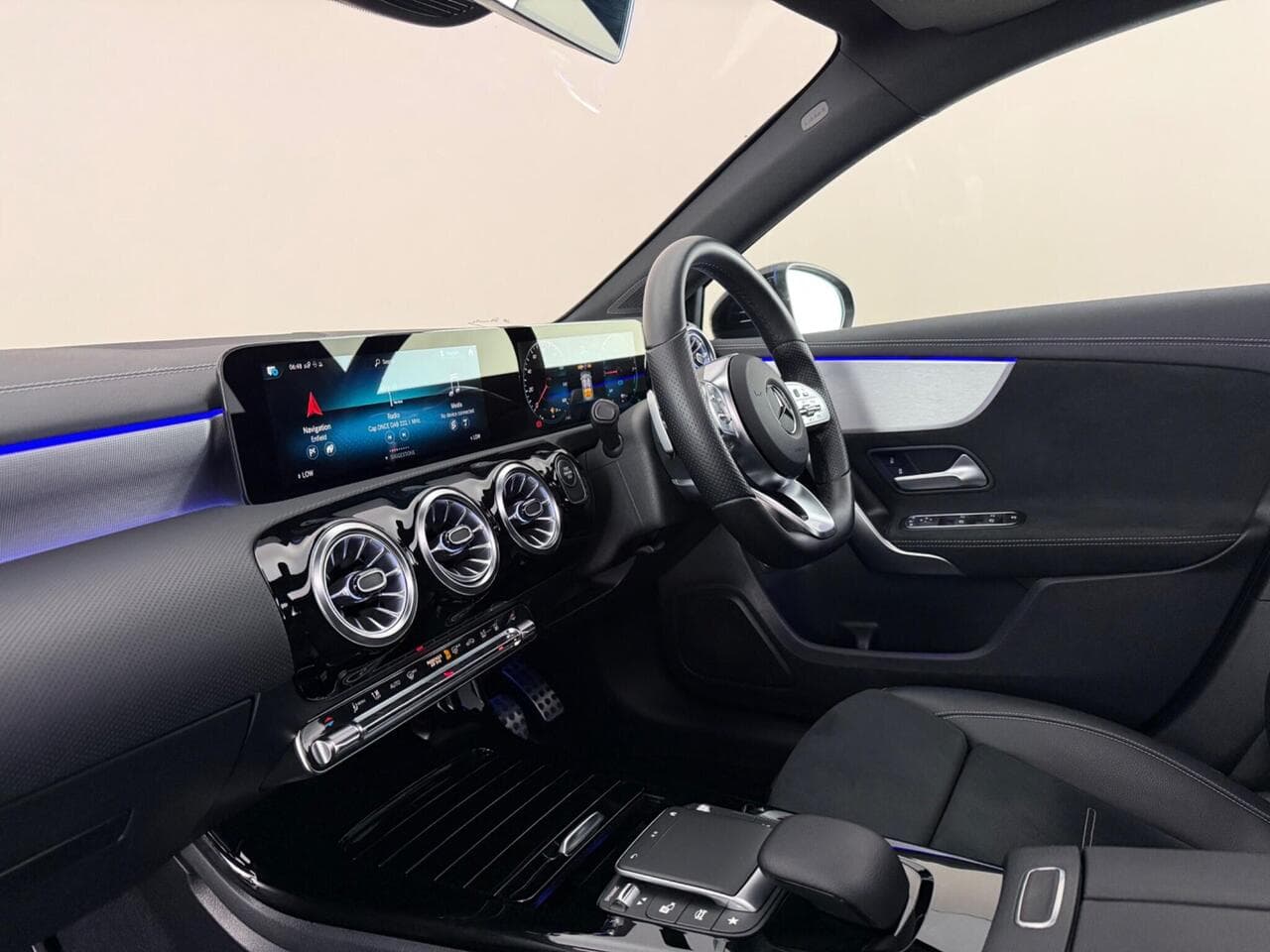 Mercedes-Benz A Class thumbnail Interior Front