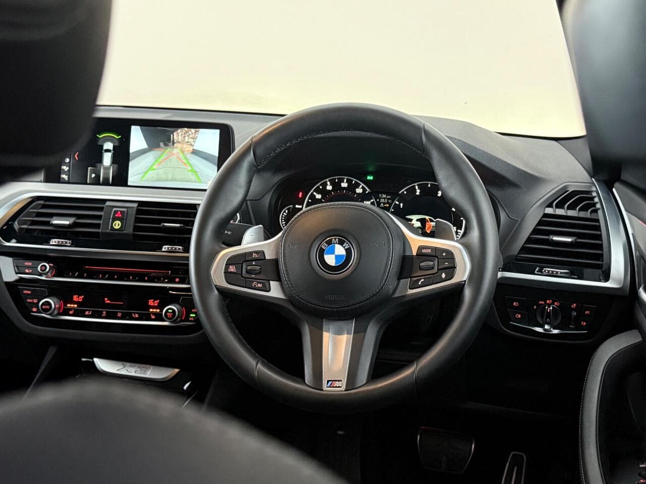 BMW X3 thumbnail Steering Wheel