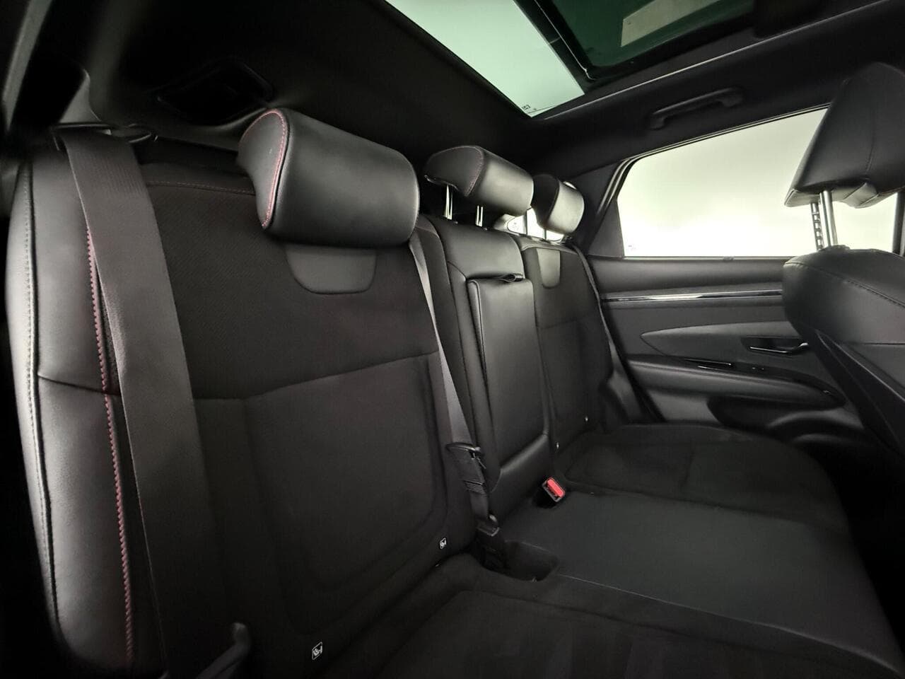 Hyundai TUCSON thumbnail Seats Rear