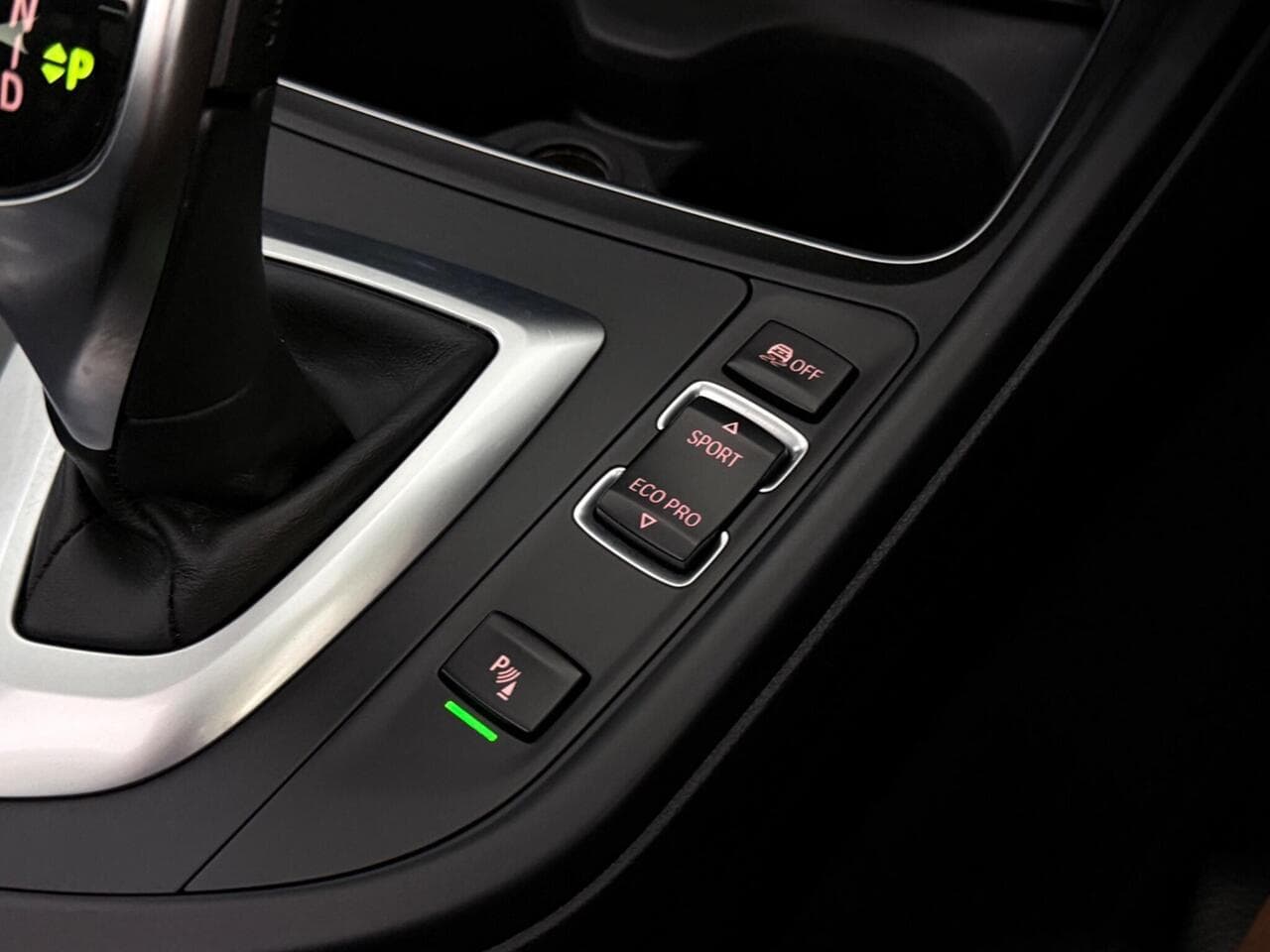 BMW 3 Series thumbnail Misc Controls