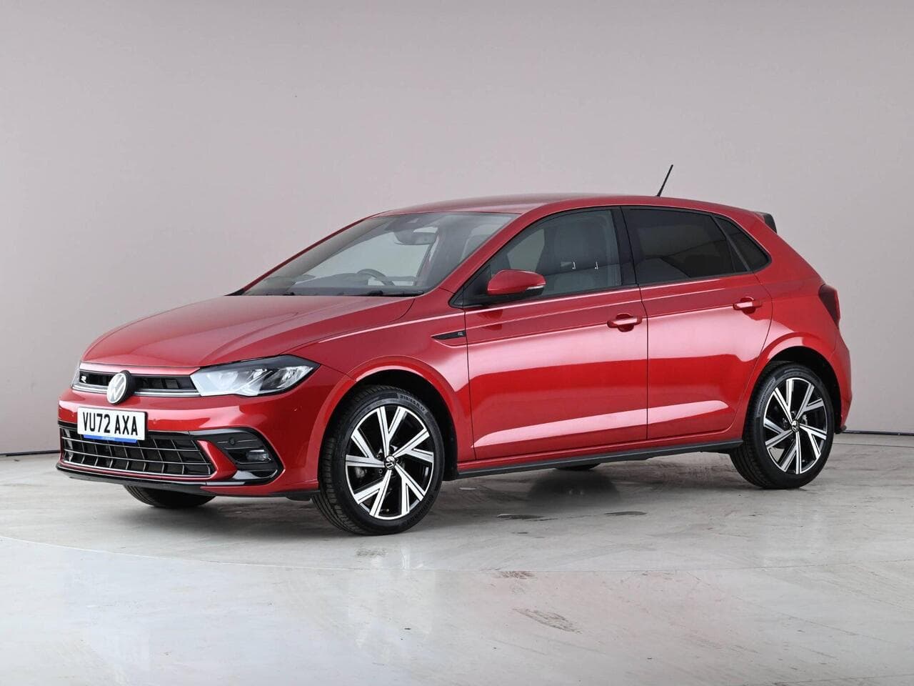Volkswagen Polo thumbnail Front Left