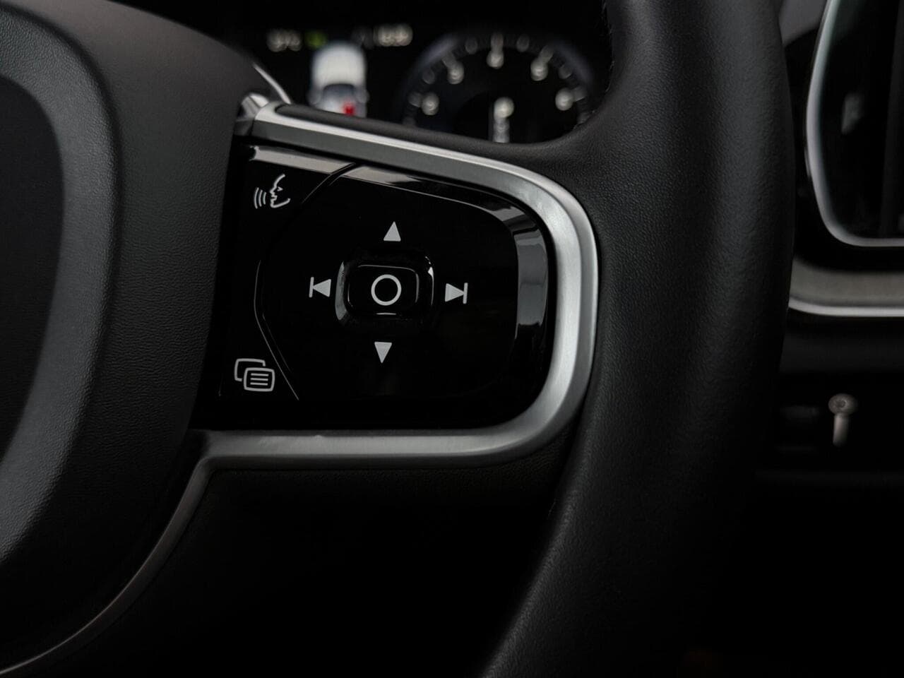 Volvo S60 thumbnail Misc Controls