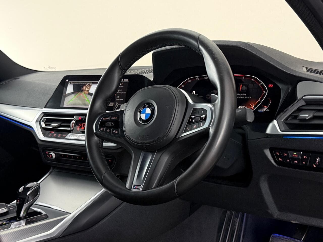 BMW 3 Series thumbnail Steering Wheel