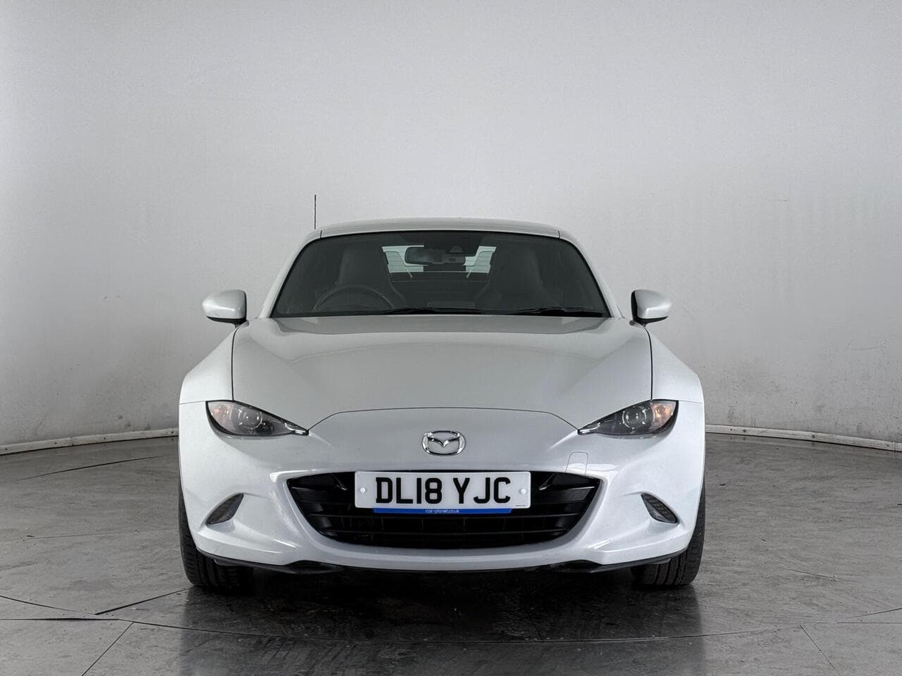 Mazda MX-5 RF thumbnail Front