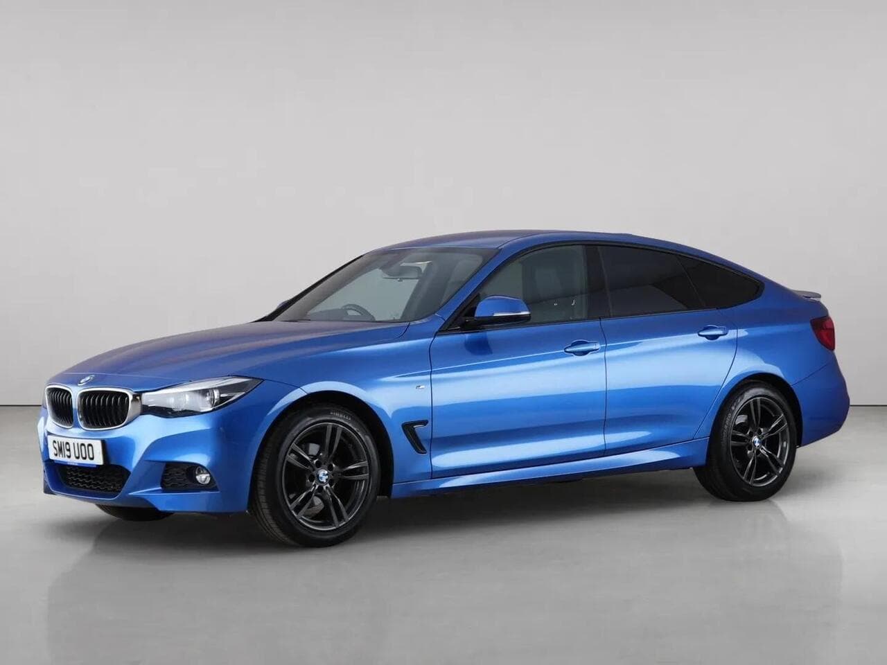 BMW 3 Series Gran Turismo thumbnail Front Left