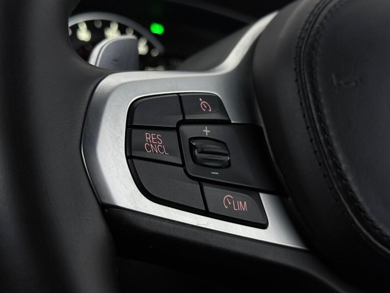 BMW X3 thumbnail Misc Controls