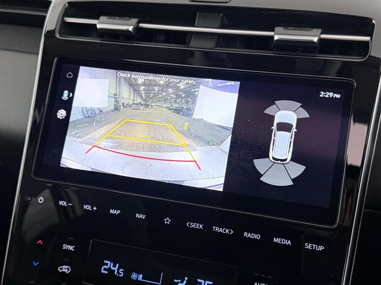 Hyundai TUCSON thumbnail Infotainment System