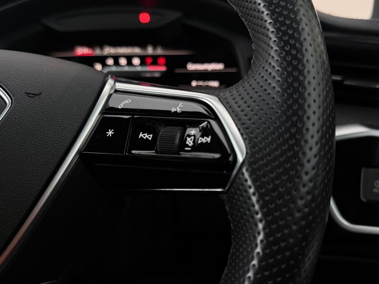 Audi A6 Avant thumbnail Misc Controls