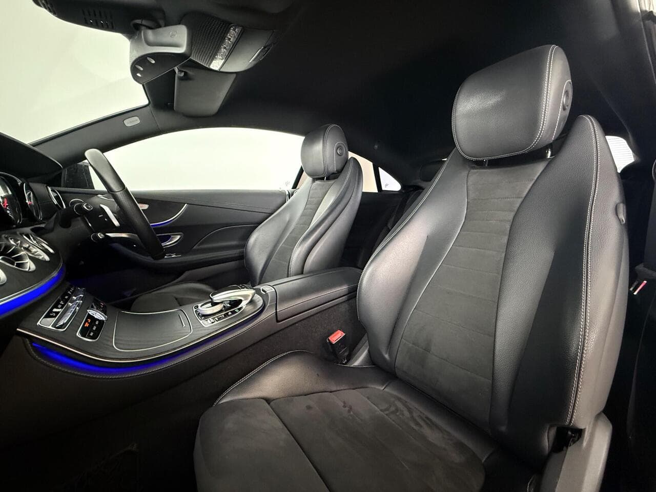 Mercedes-Benz E Class thumbnail Seat Front Passenger