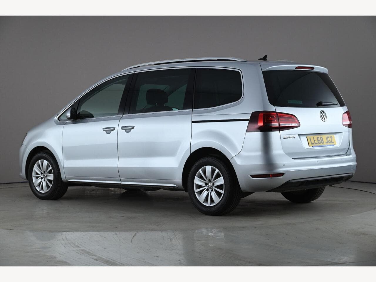 Volkswagen Sharan thumbnail Side Left