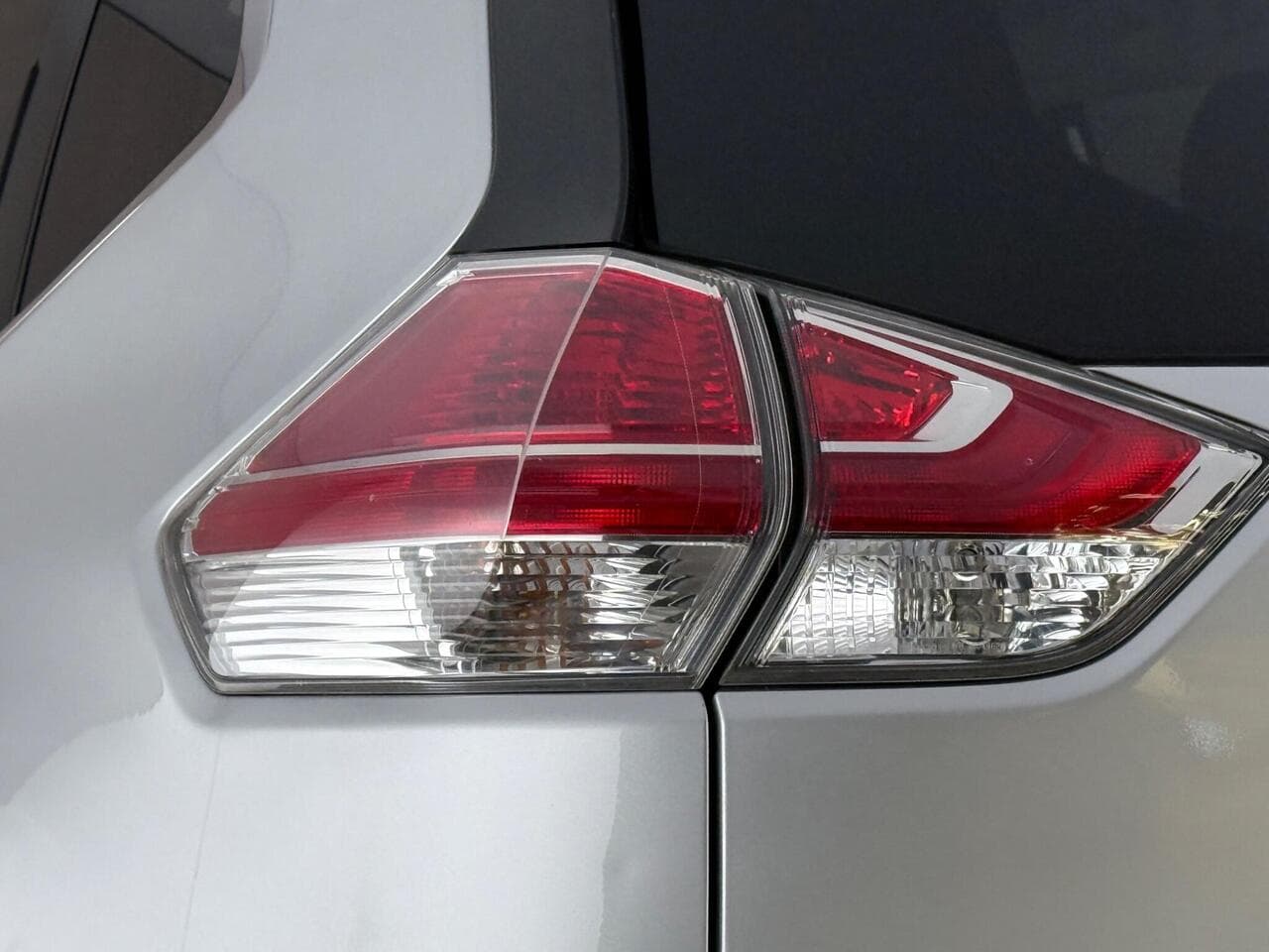 Nissan X-Trail thumbnail Lights Rear