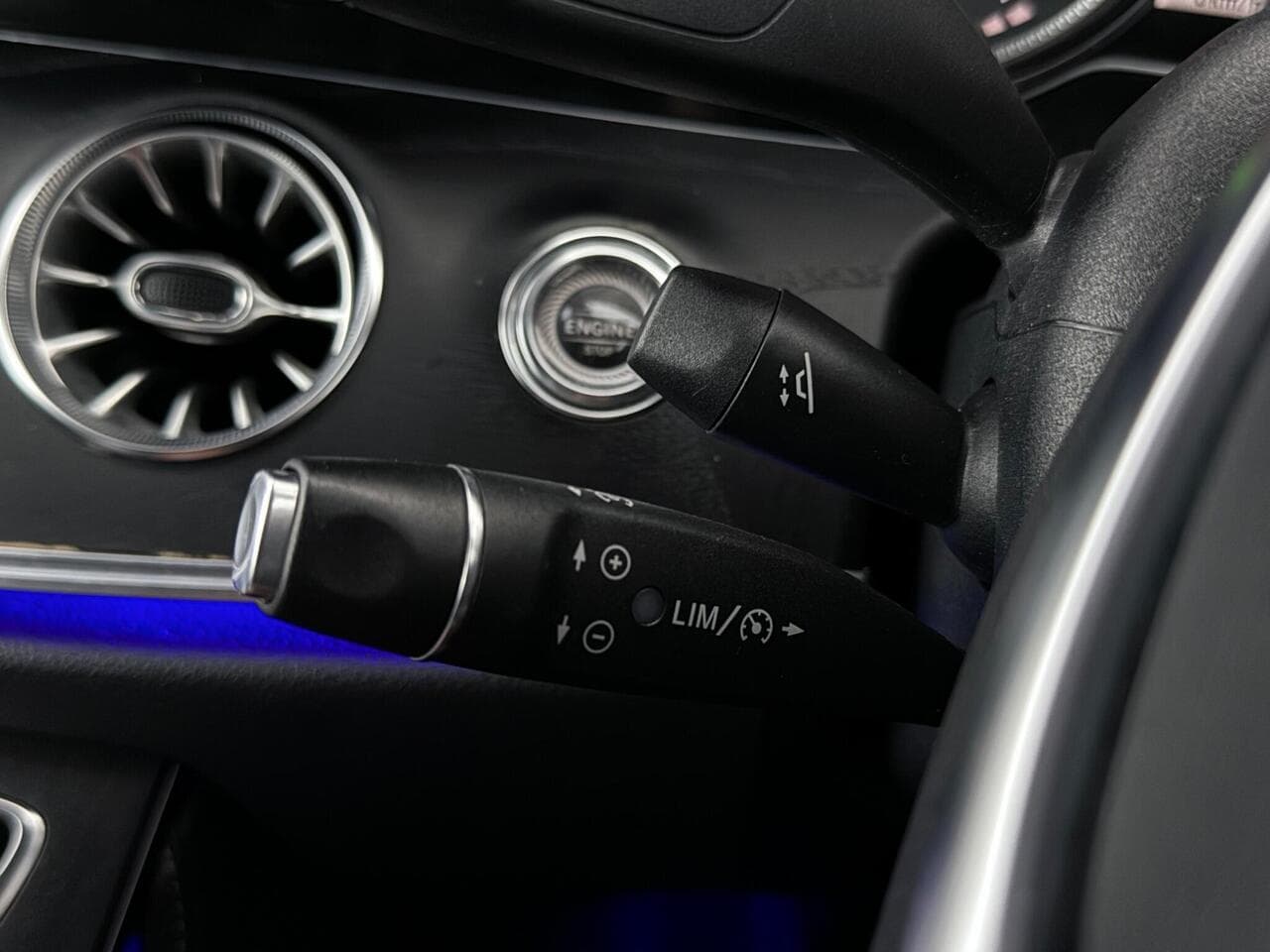 Mercedes-Benz E Class thumbnail Misc Controls