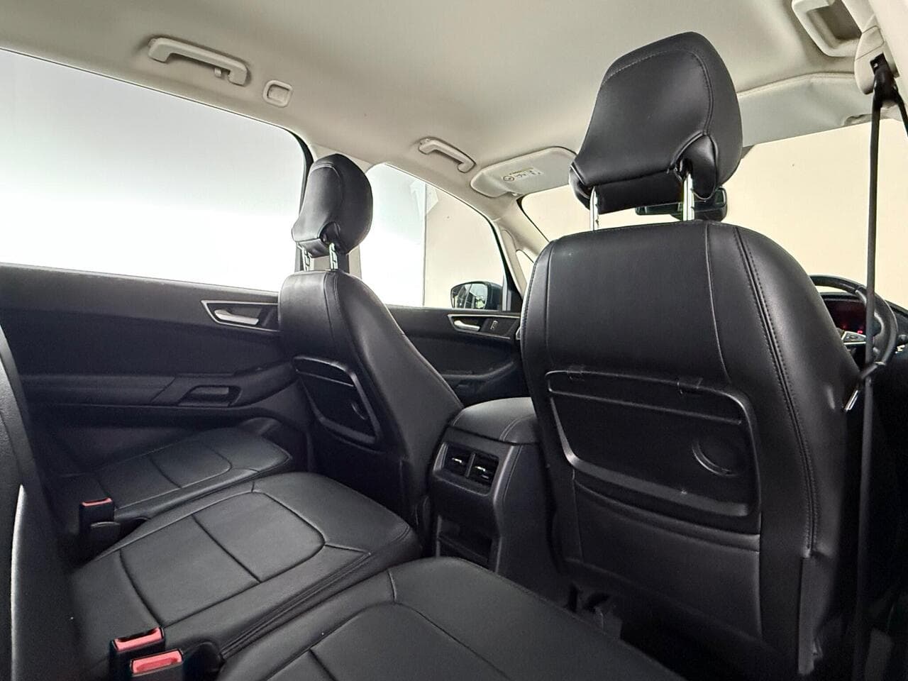 Ford Galaxy thumbnail Seats Rear