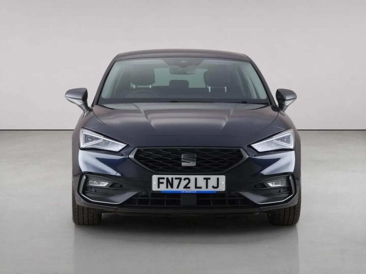 SEAT Leon thumbnail Front