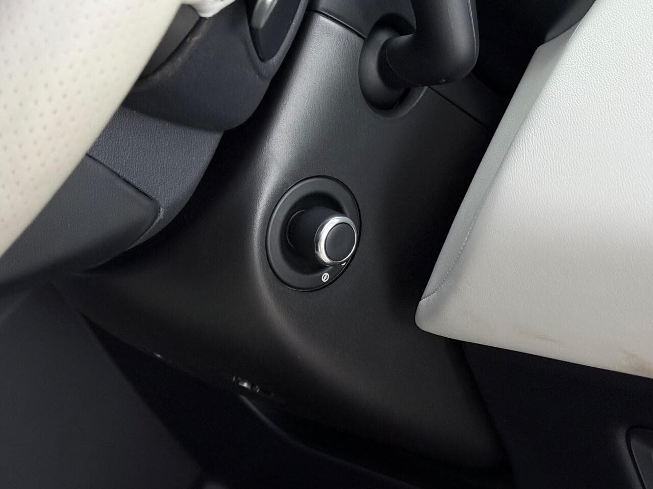 Land Rover Range Rover Sport thumbnail Misc Controls