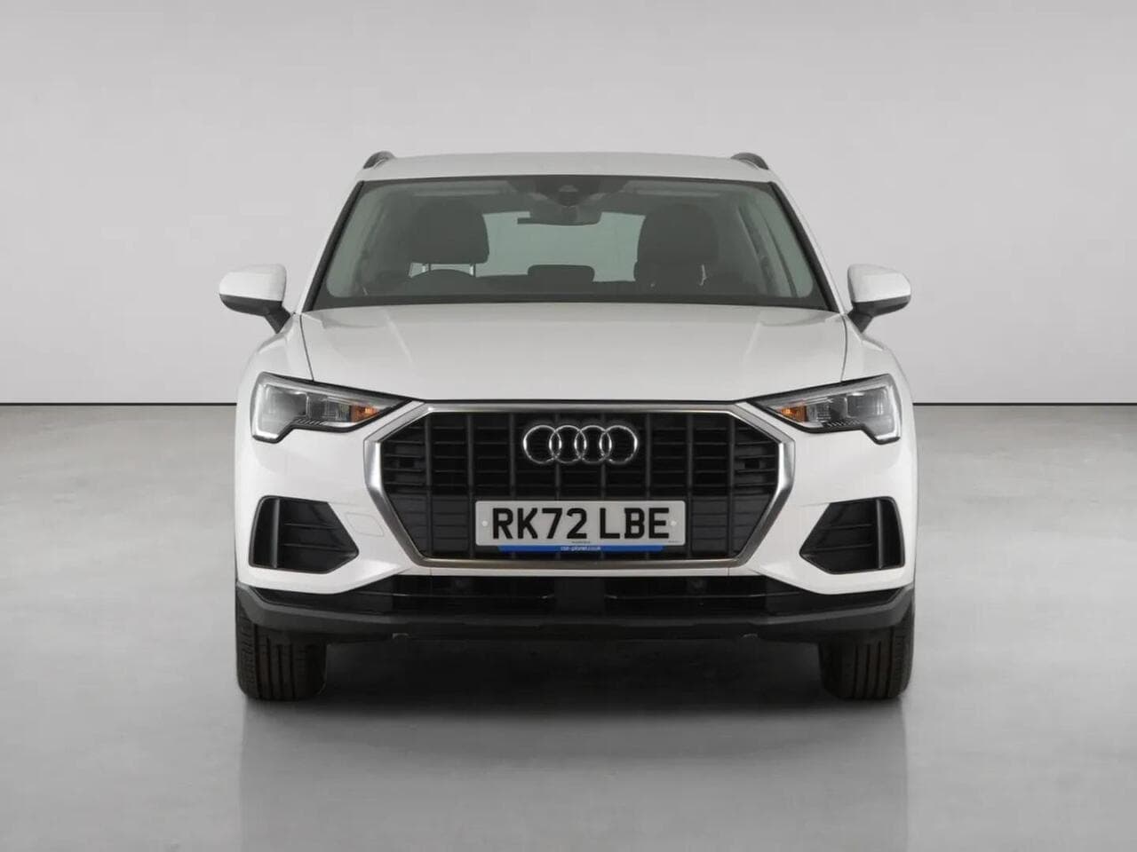 Audi Q3 thumbnail Front