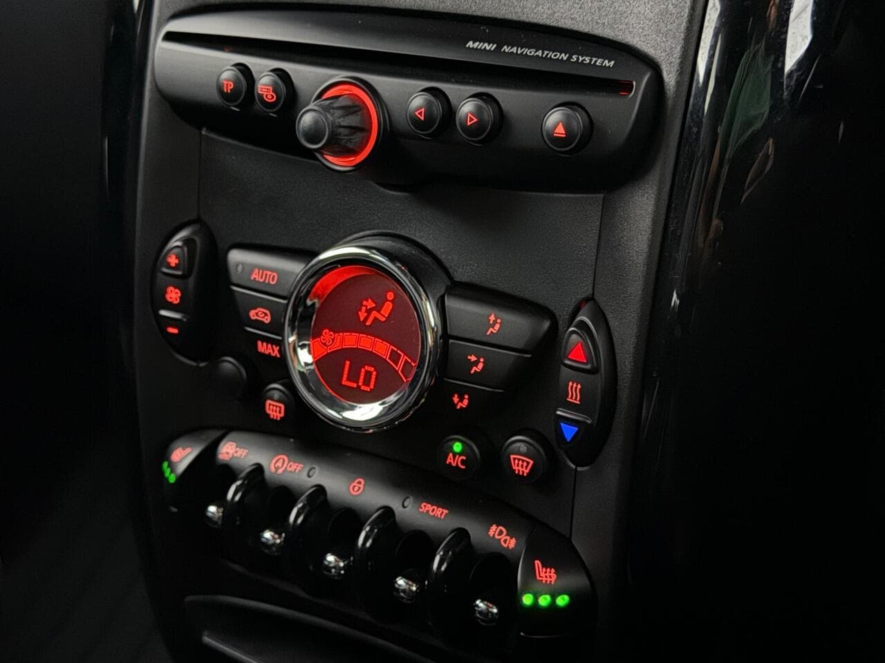 MINI Paceman thumbnail Misc Controls