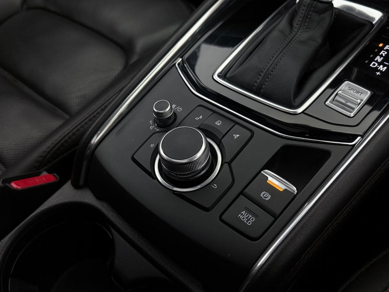 Mazda CX-5 thumbnail Interior Front