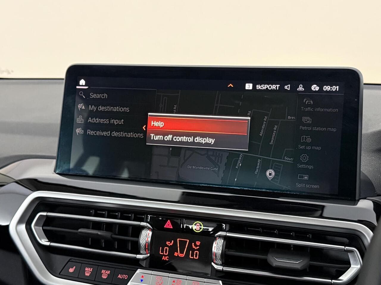 BMW X3 thumbnail Infotainment System