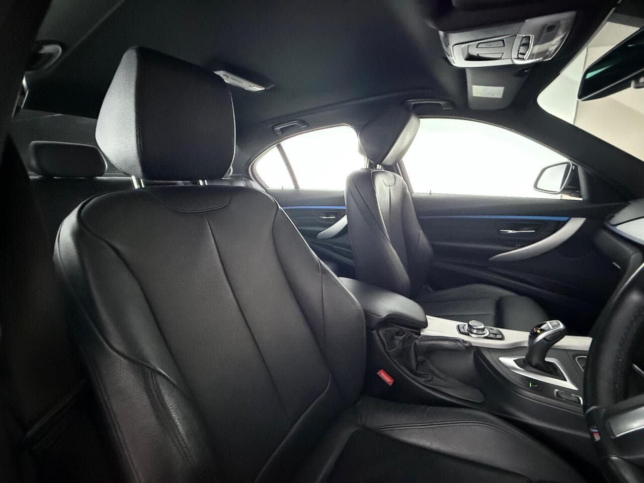 BMW 3 Series thumbnail Seat Driver