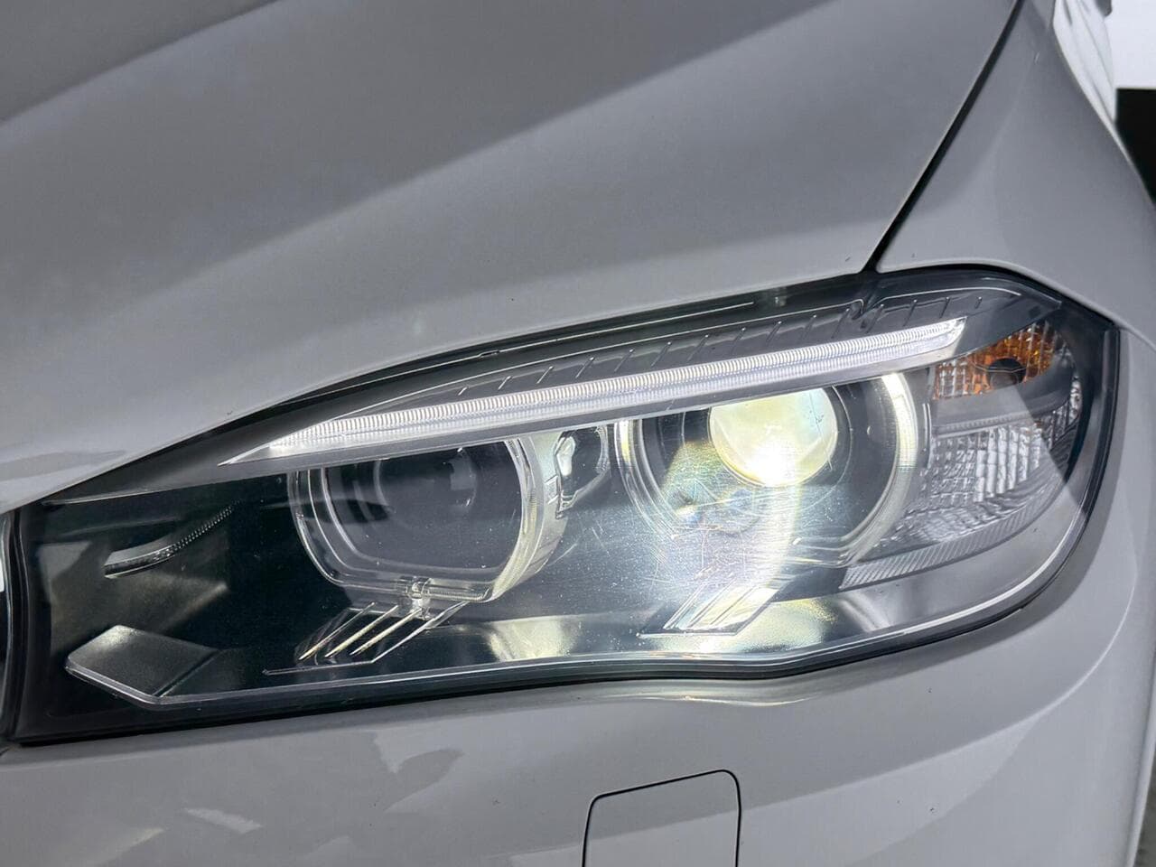 BMW X5 thumbnail Lights Front