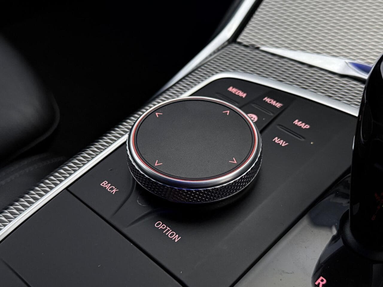 BMW 3 Series thumbnail Misc Controls