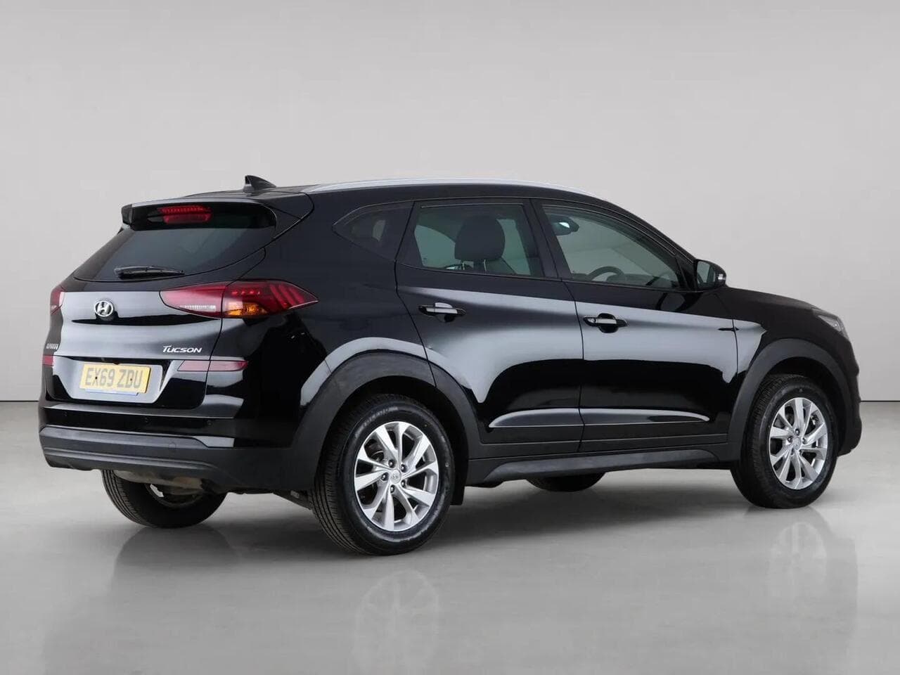 Hyundai TUCSON thumbnail Rear Right