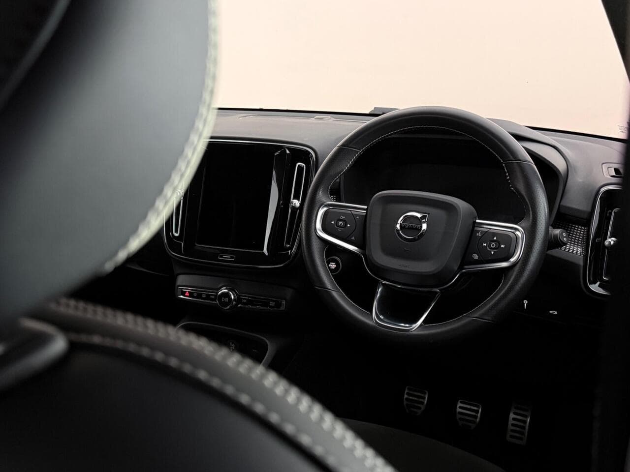 Volvo XC40 thumbnail Interior Front