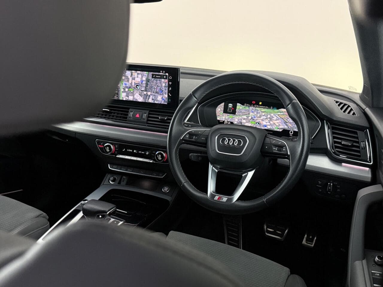 Audi Q5 thumbnail Inconclusive