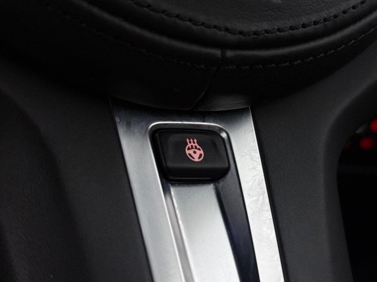 BMW 3 Series thumbnail Misc Controls