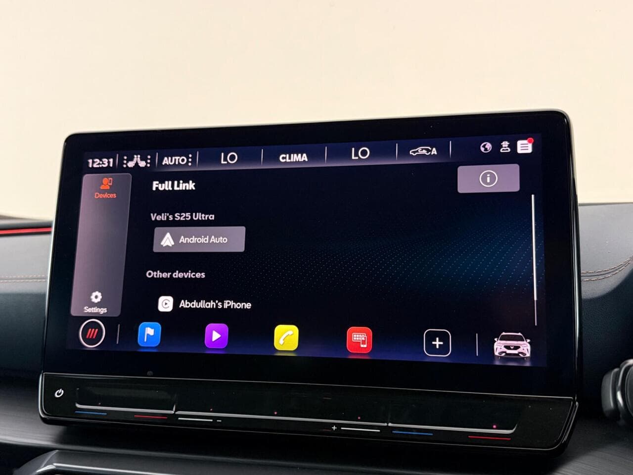 CUPRA Formentor thumbnail Infotainment System
