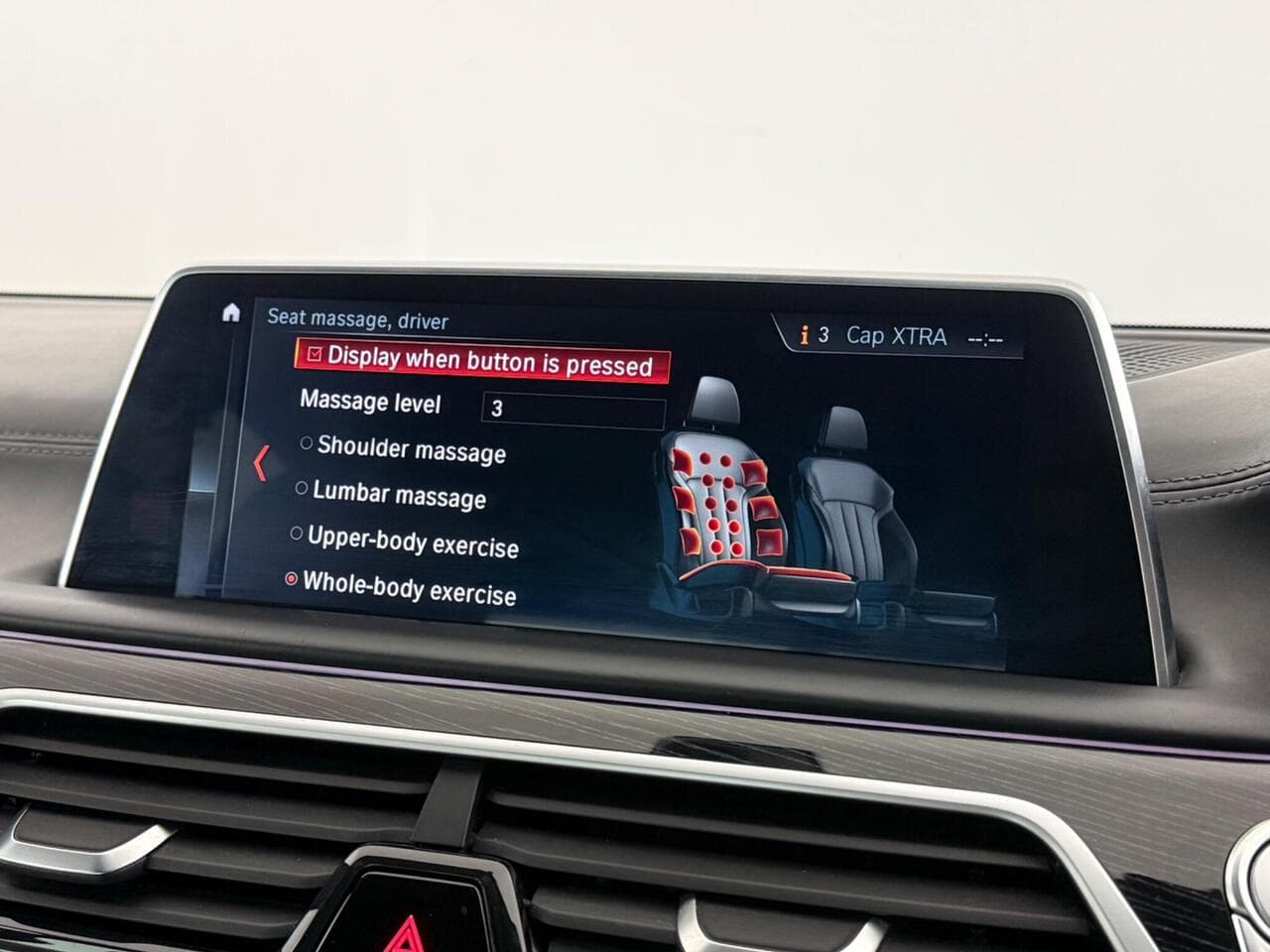 BMW 7 Series thumbnail Infotainment System