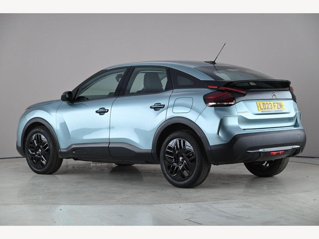 Citroen C4 thumbnail Side Left