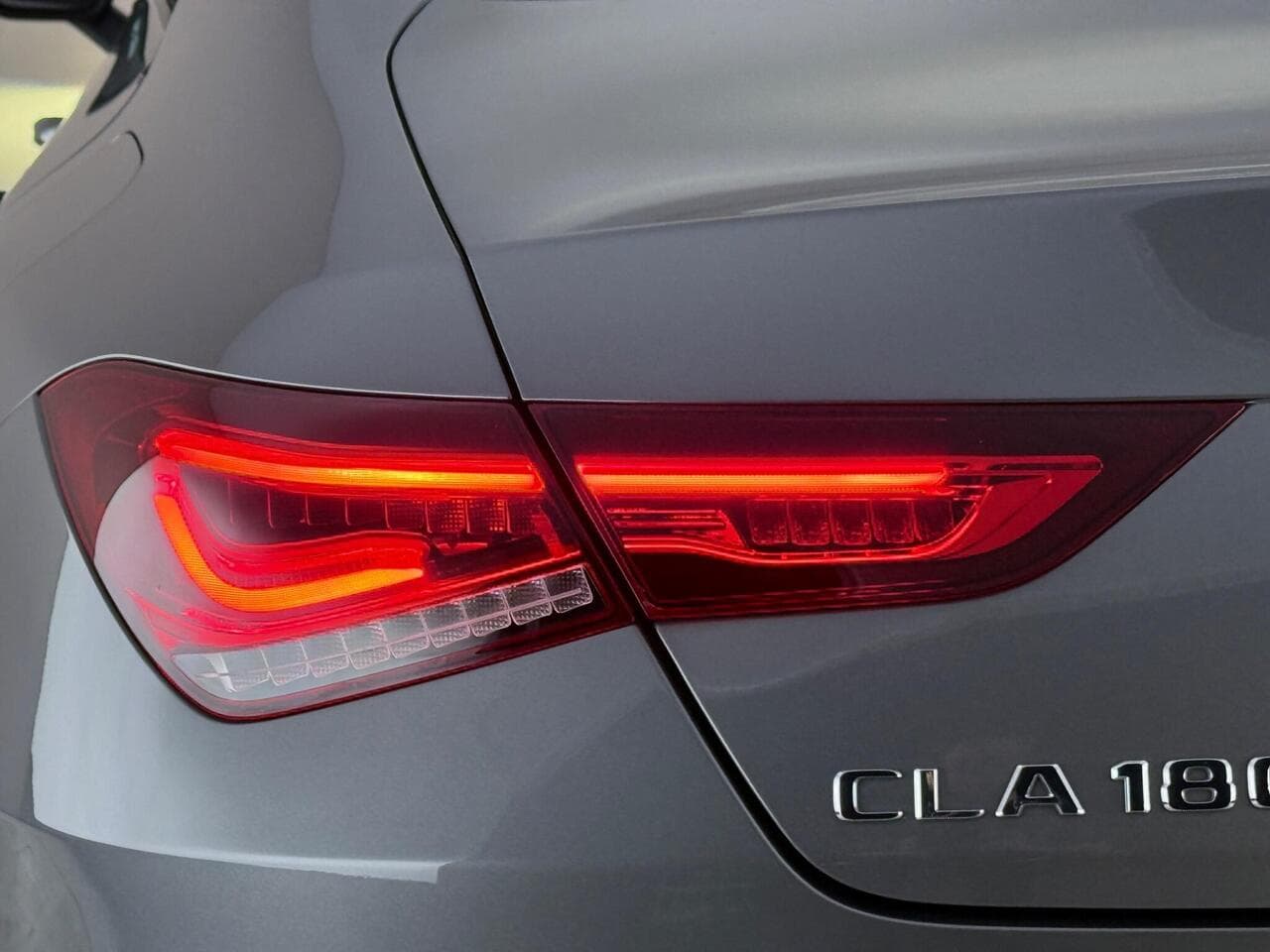 Mercedes-Benz CLA thumbnail Lights Rear
