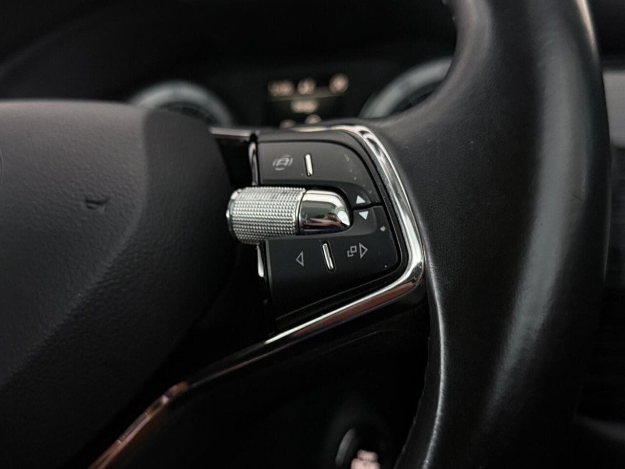 Skoda Kodiaq thumbnail Misc Controls