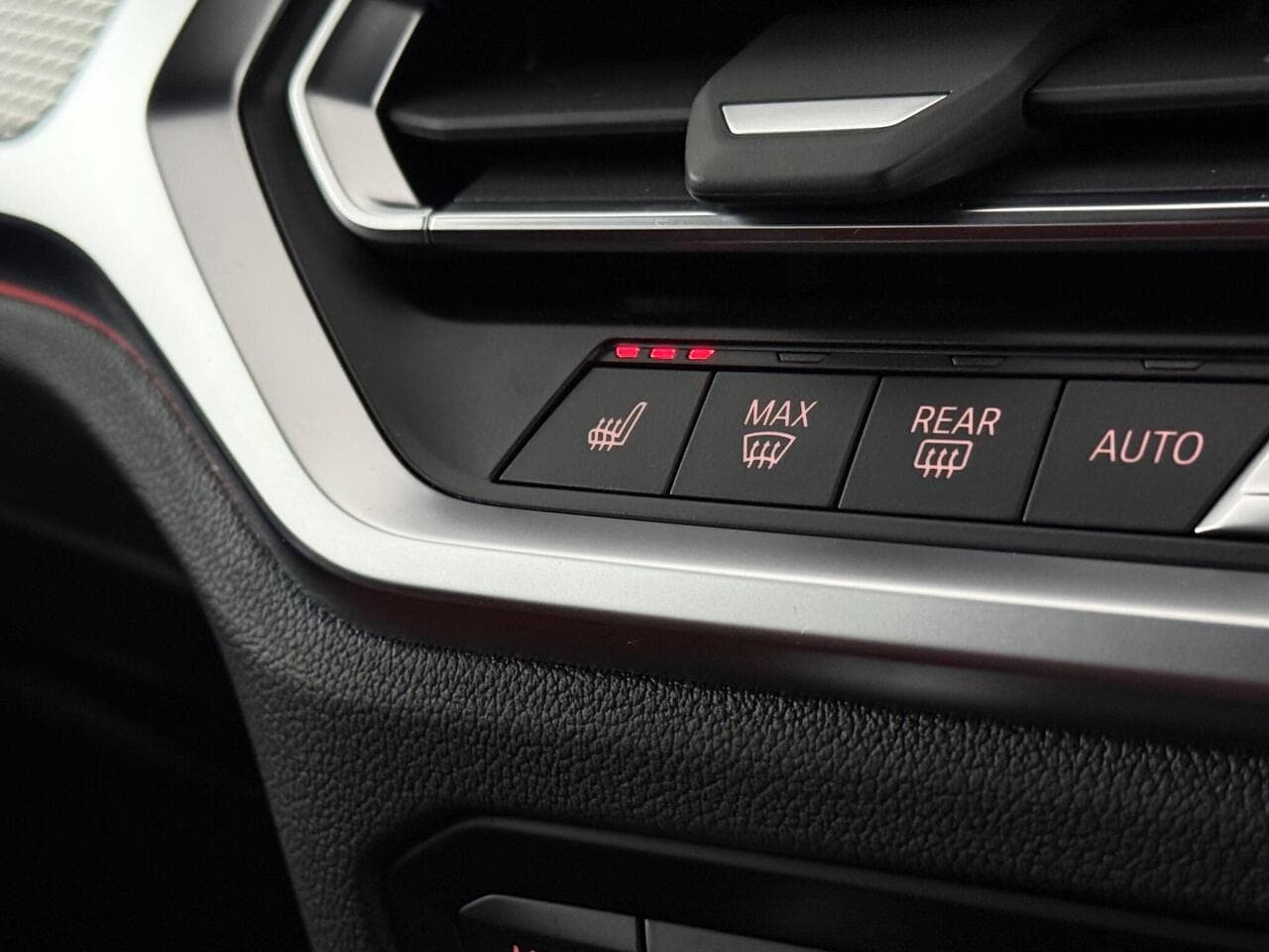 BMW 4 Series Gran Coupe thumbnail Misc Controls