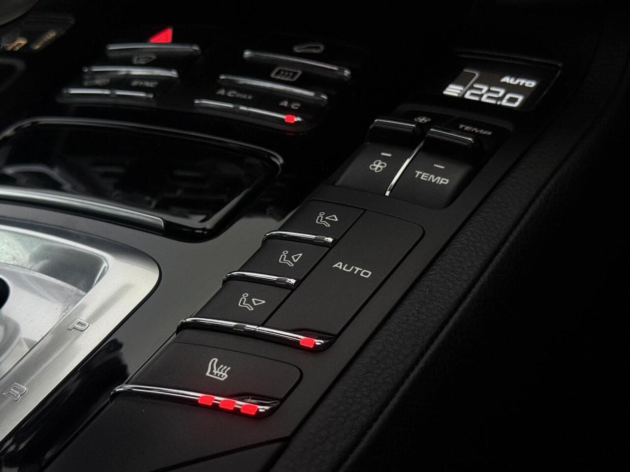 Porsche Cayenne thumbnail Misc Controls