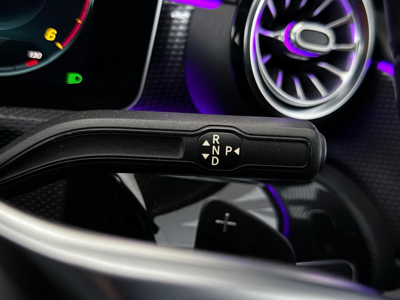 Mercedes-Benz A Class thumbnail Misc Controls
