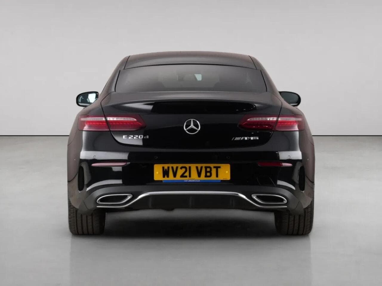Mercedes-Benz E Class thumbnail Rear