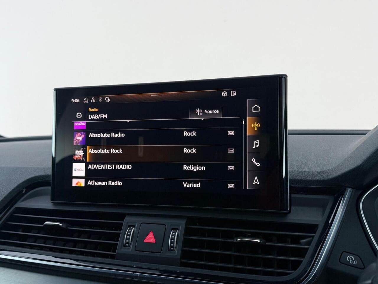 Audi Q5 thumbnail Infotainment System