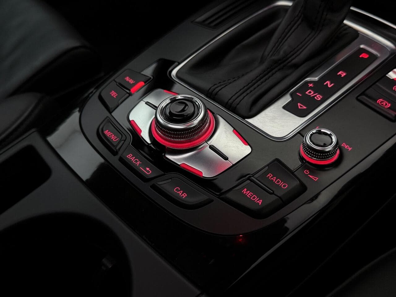 Audi A5 thumbnail Interior Front
