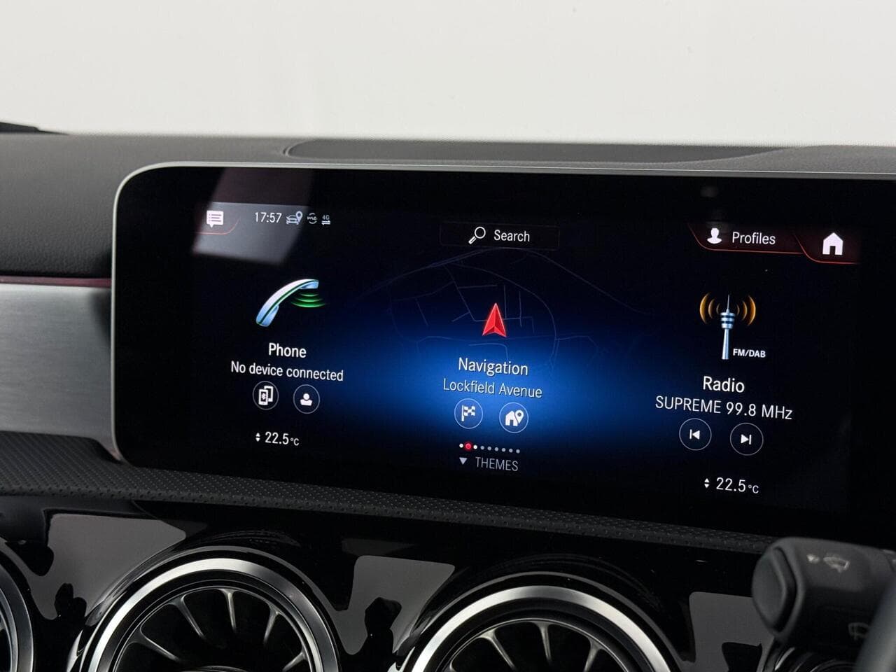 Mercedes-Benz A Class thumbnail Infotainment System