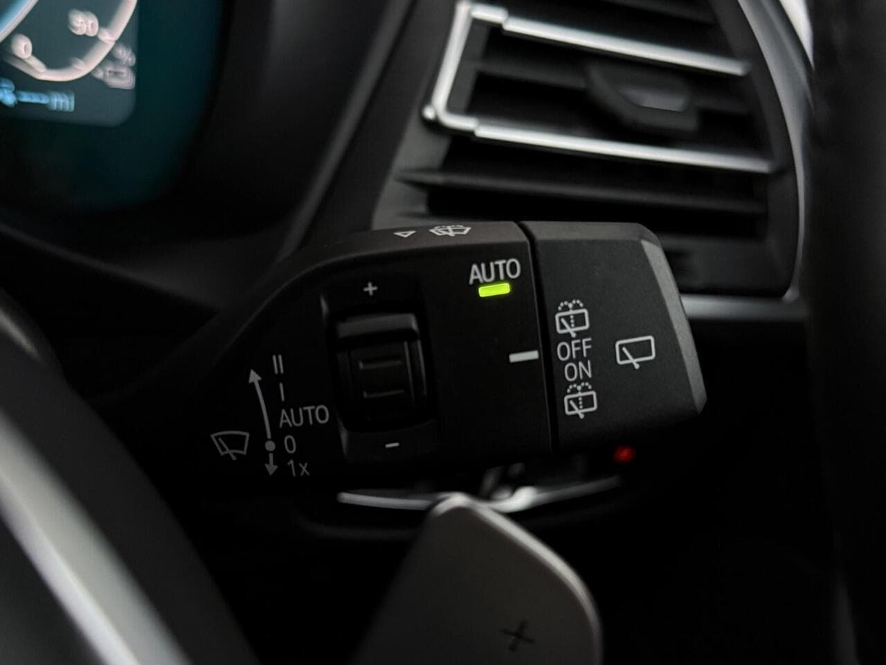 BMW X3 thumbnail Misc Controls