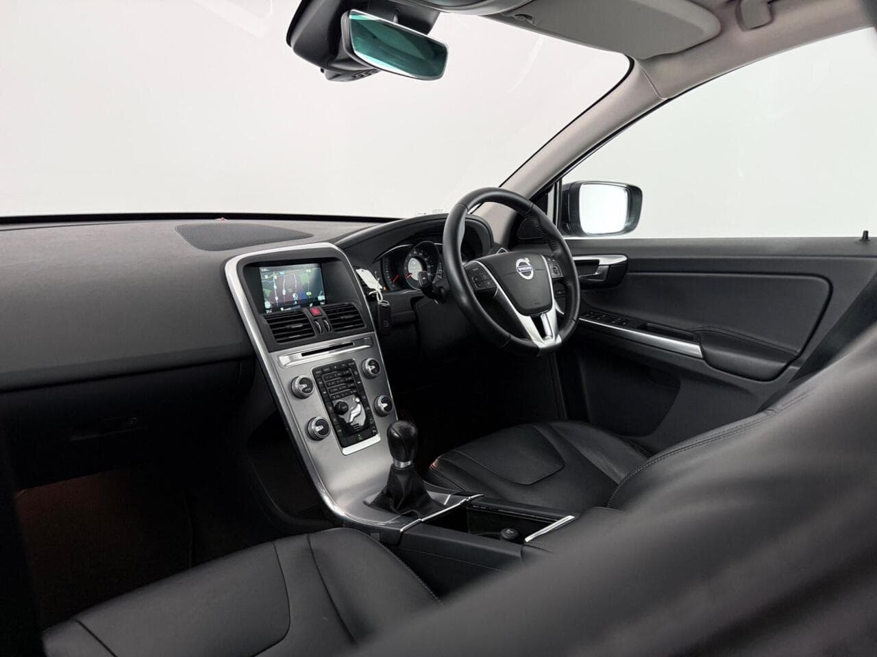 Volvo XC60 thumbnail Interior Front