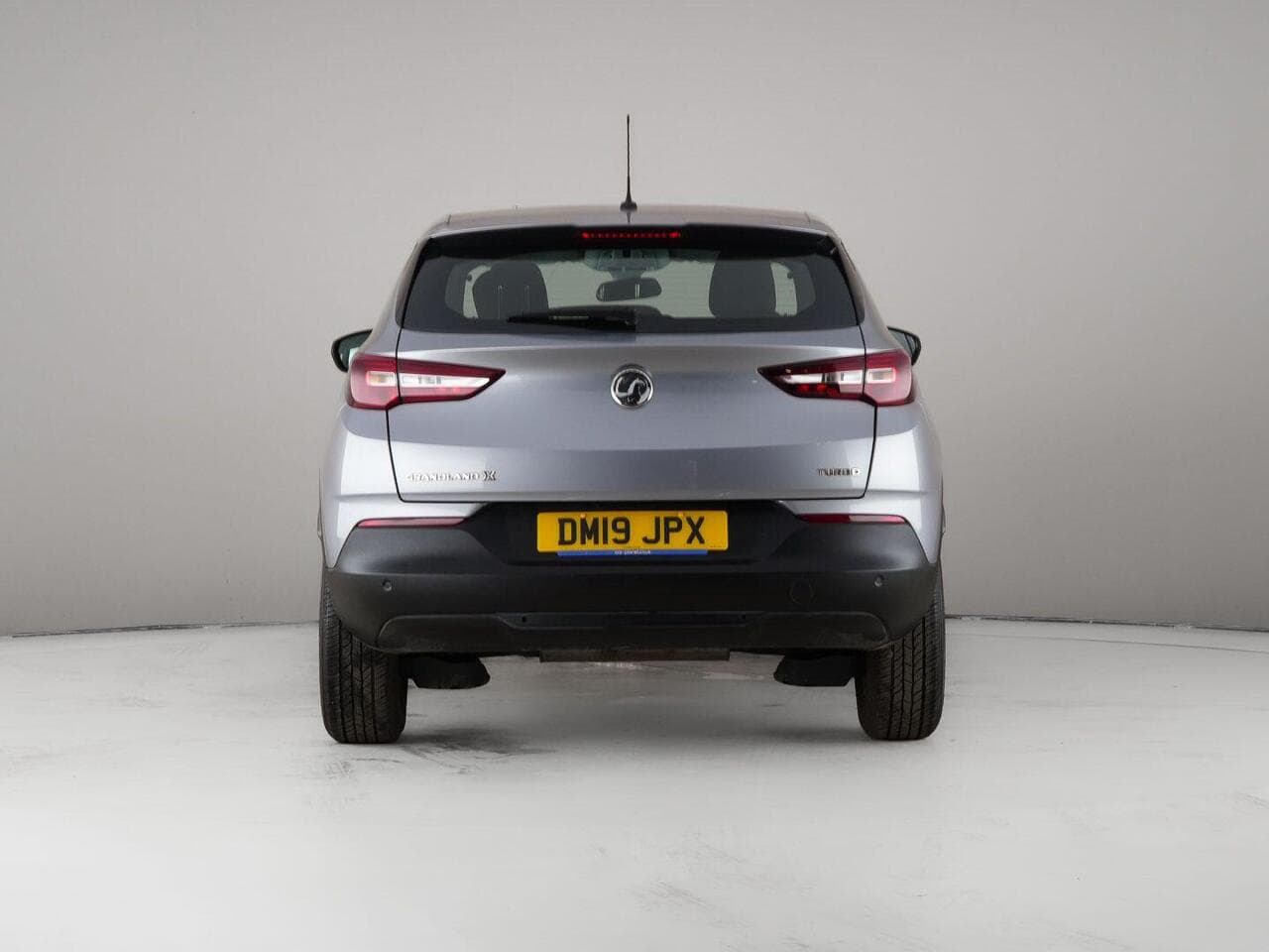 Vauxhall Grandland X thumbnail Rear