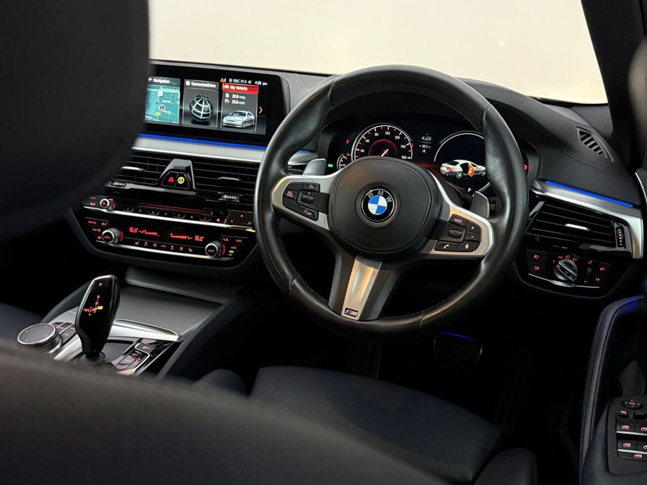 BMW 5 Series thumbnail Steering Wheel