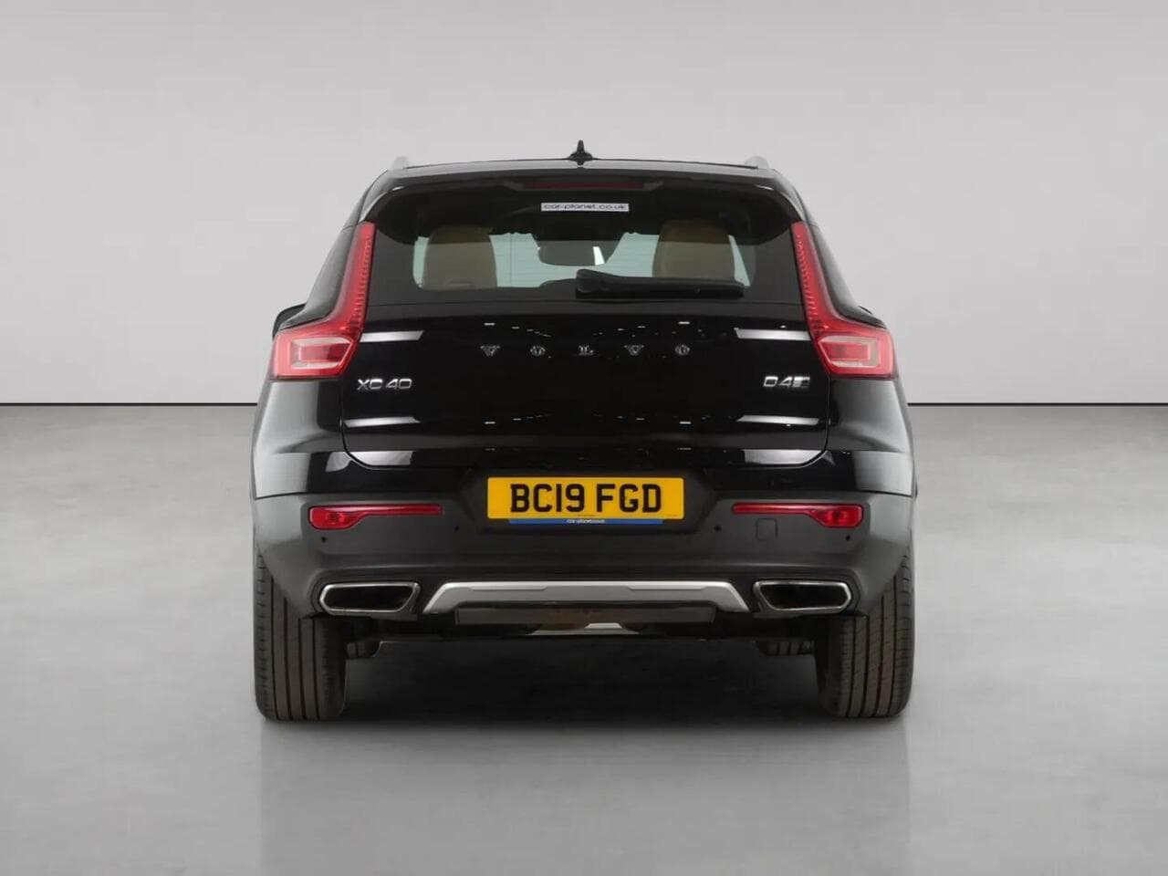 Volvo XC40 thumbnail Rear