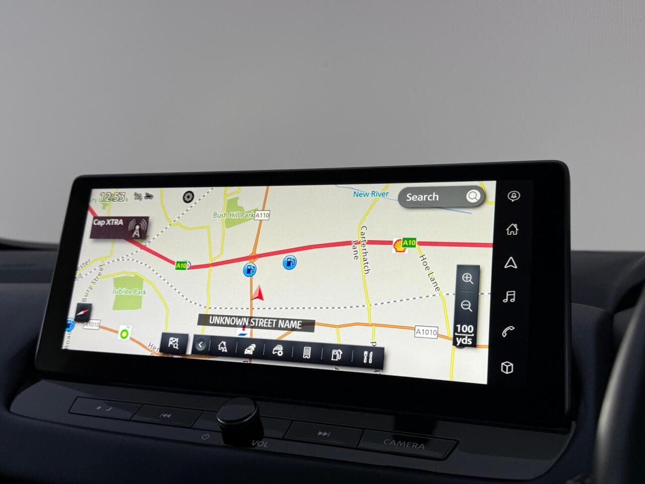 Nissan Qashqai thumbnail Infotainment System