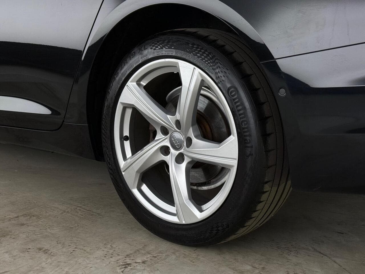 Audi A6 Avant thumbnail Wheel